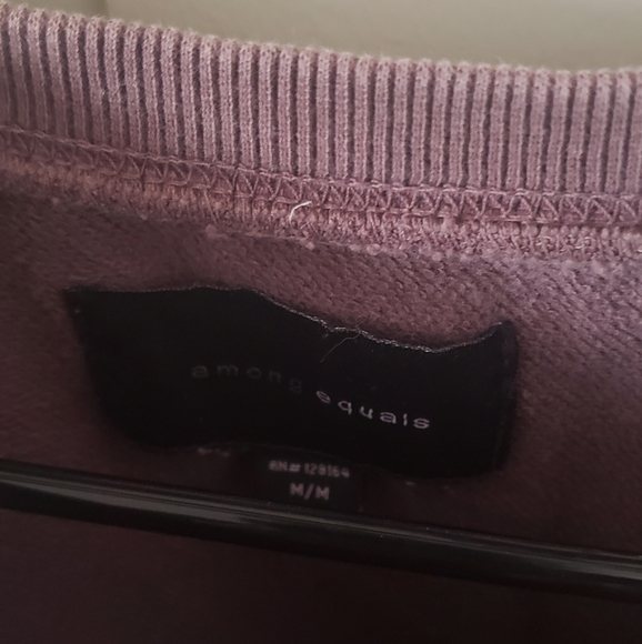 Among equals sweater - Picture 4 of 4